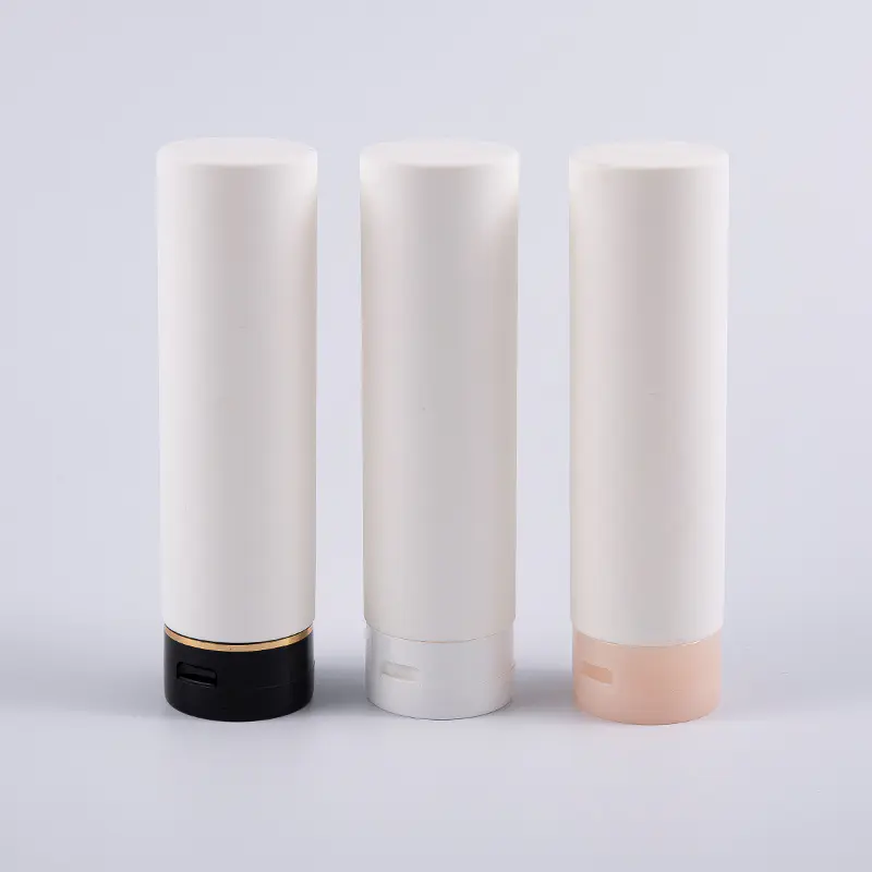 Chai làm sạch dầu xả PE White Soft Touch Round 180ml có nắp lật