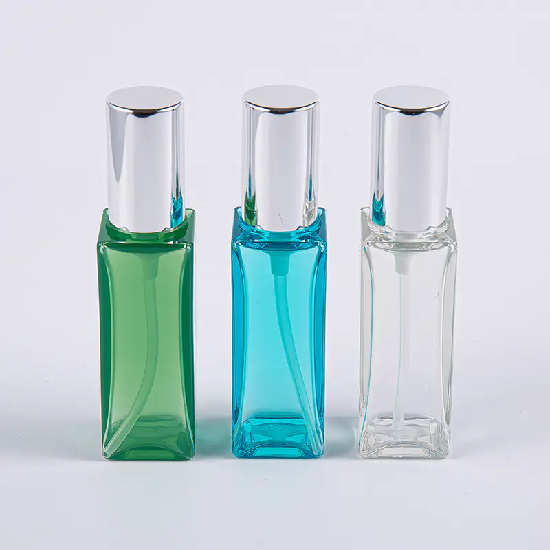Dùng khi đi du lịch Kem dưỡng ẩm cho da mặt Chai kem dưỡng da vuông PETG 30ml 