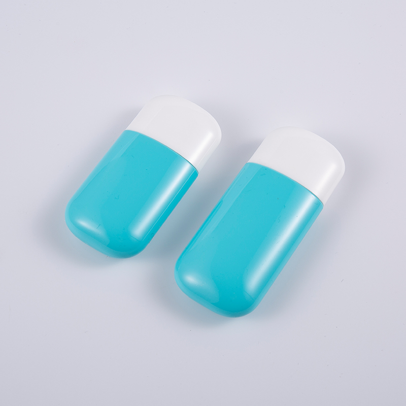 Chai chống nắng PE 30ml & 50ml màu xanh có khả năng chống tia cực tím