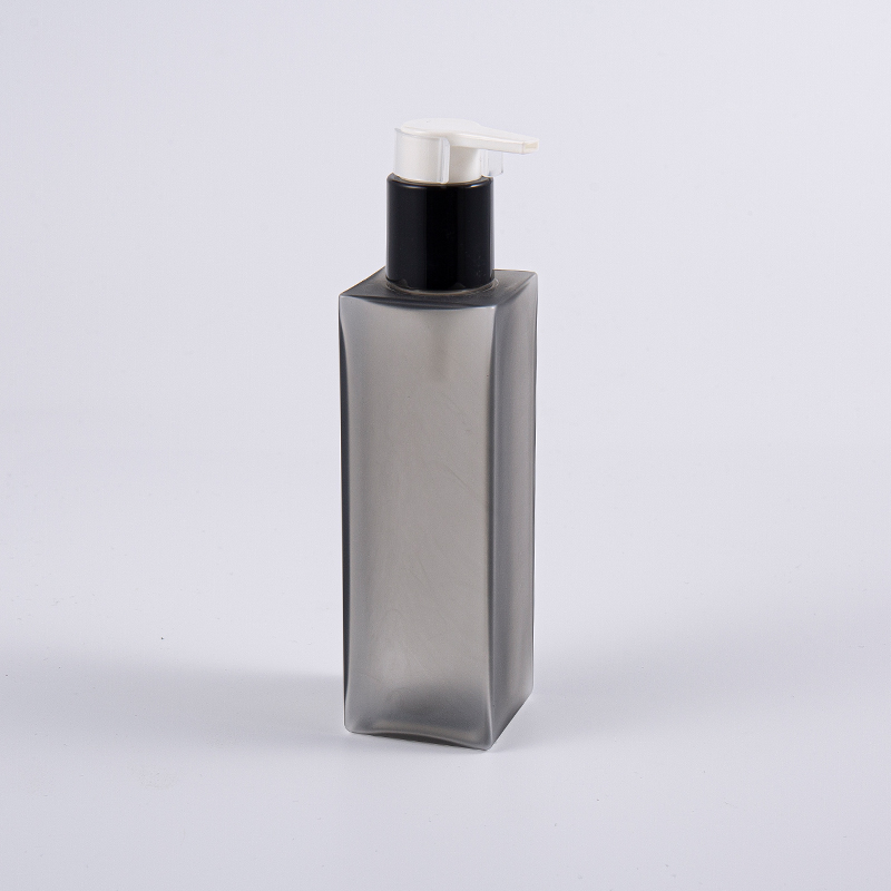 Chăm sóc cá nhân Chai bơm kem dưỡng da PETG hình vuông 150ml