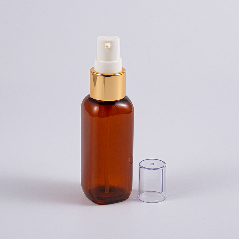 Sử dụng khi đi du lịch Chai hình vuông Petg 50ml có bơm