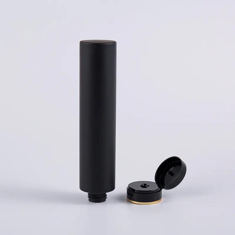 Chai làm sạch dầu xả PE màu đen Soft Touch Round Inverted 250ml có nắp lật